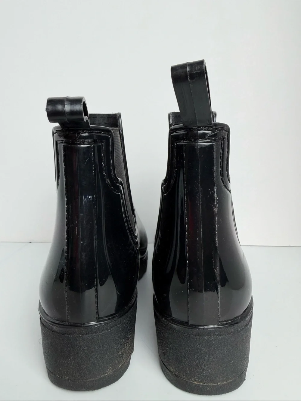 Black Glossy Chelsea Rain Boots Lug Sole Waterproof Ankle Boots EU 40 US 9